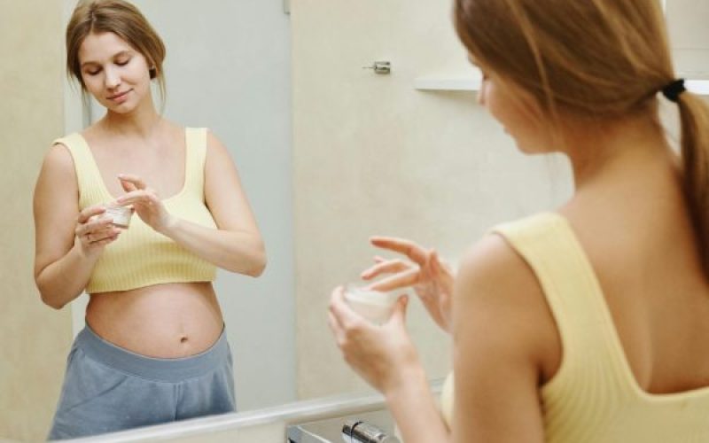 7-Step Pregnancy Safe Skincare Routine for That Natural Glow